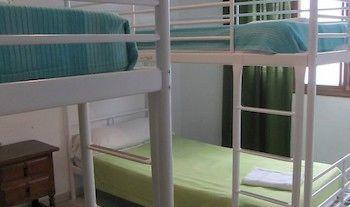 Hostal Alicia San Pedro de Alcántara Екстериор снимка